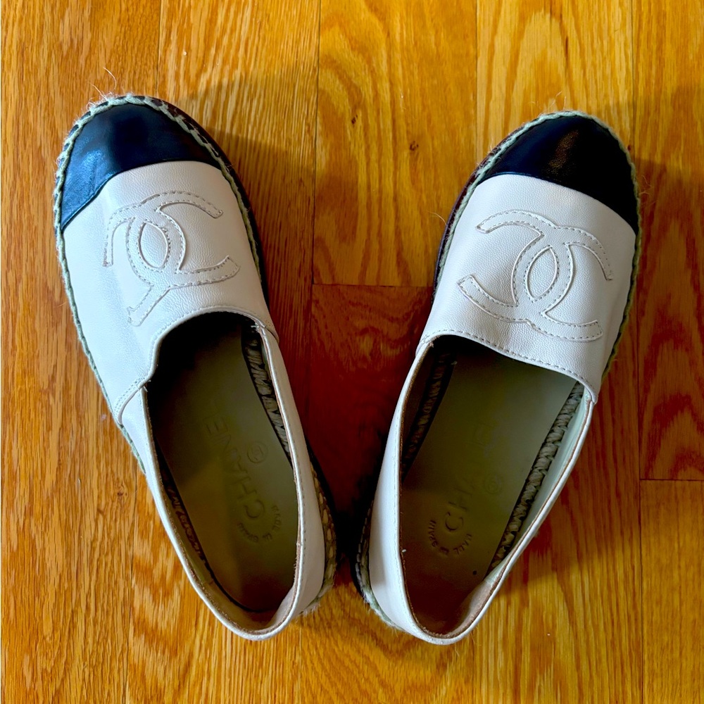Chanel Espadrilles Size 36 Beige and Black